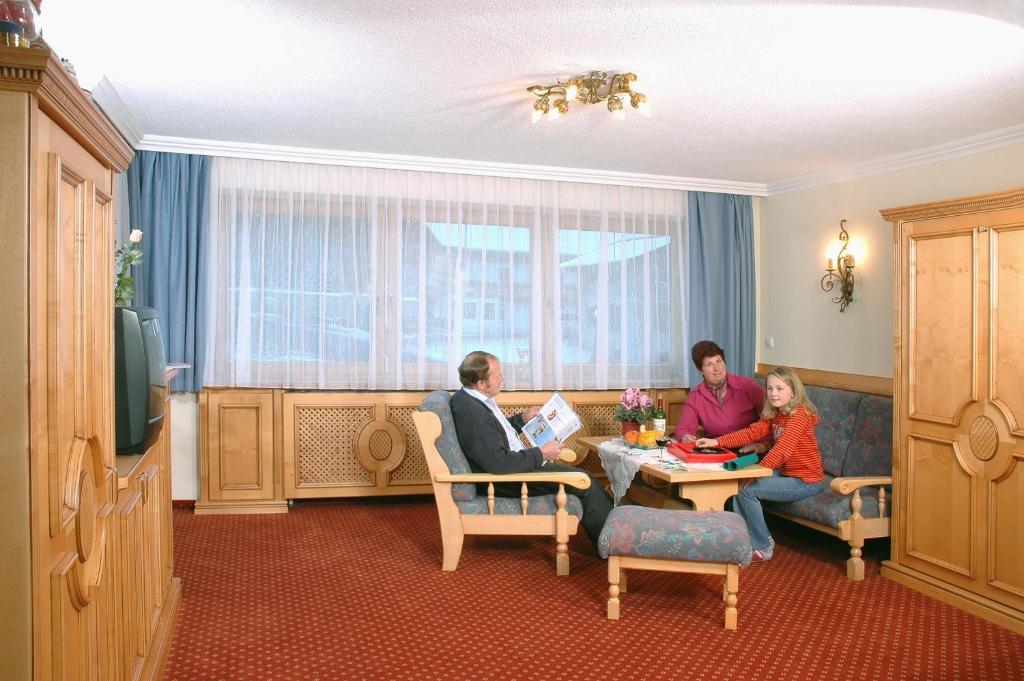 Hotel Haus Unterberg à Kössen Chambre photo